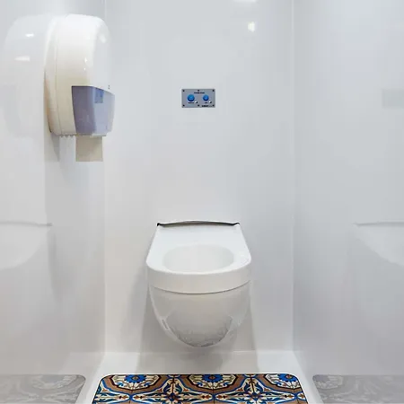 Hotel Hotelf1 Le Mans Nord