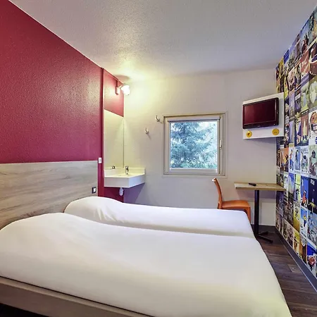 Hotel Hotelf1 Le Mans Nord