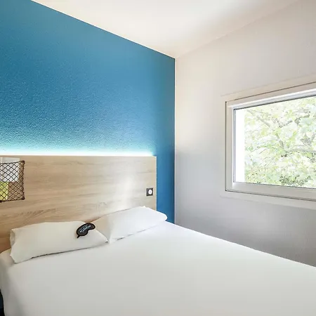 Hotel Hotelf1 Le Mans Nord