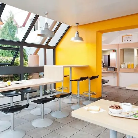 Hotel Hotelf1 Le Mans Nord *