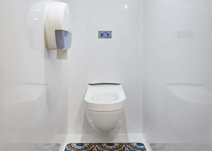 Hotel Hotelf1 Le Mans Nord