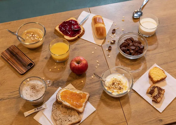 北芒一级方程式酒店 *