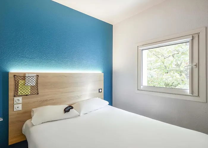 Hotell Hotelf1 Le Mans Nord