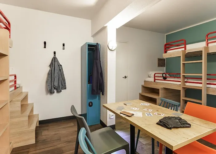 Hotelf1 Le Mans Nord מלון