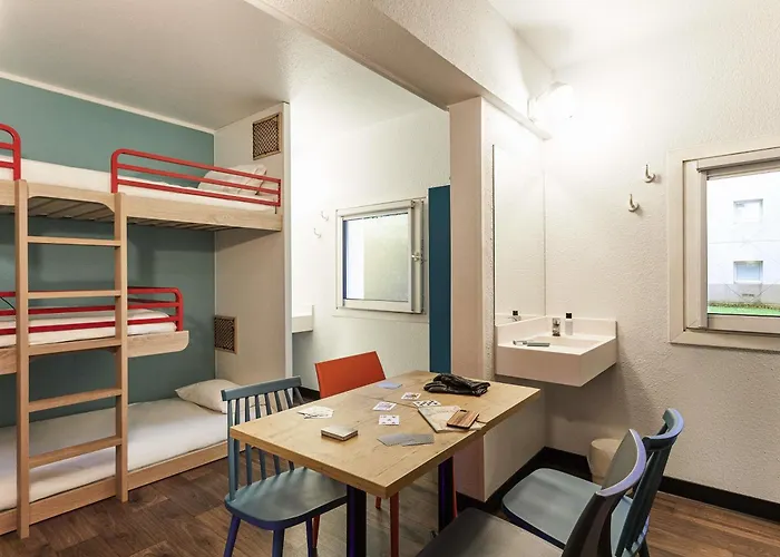 Hotel Hotelf1 Le Mans Nord *