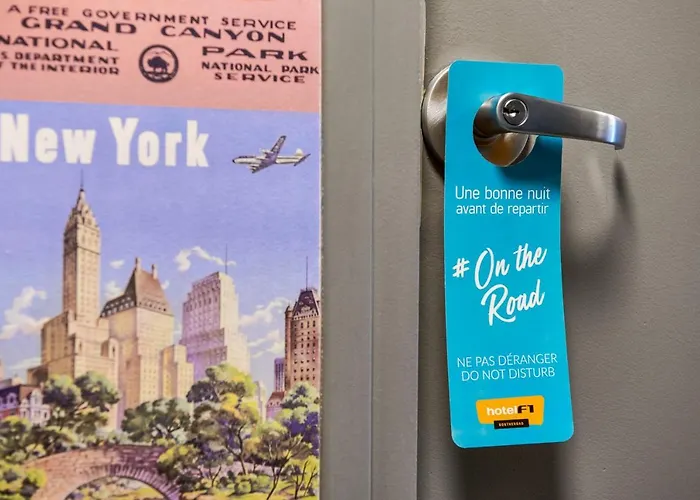 Hotelf1 Le Mans Nord Hotel *